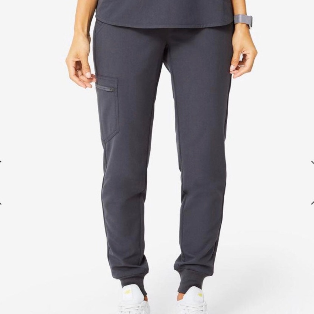 Women’s Charcoal Zamora Jogger Scrub Pants- XXS